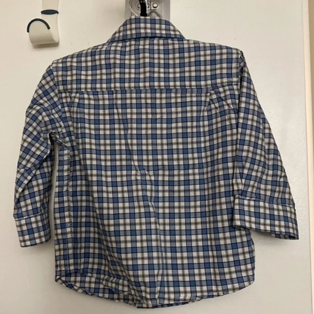 The Children’s Place Plaid Button Down 18M